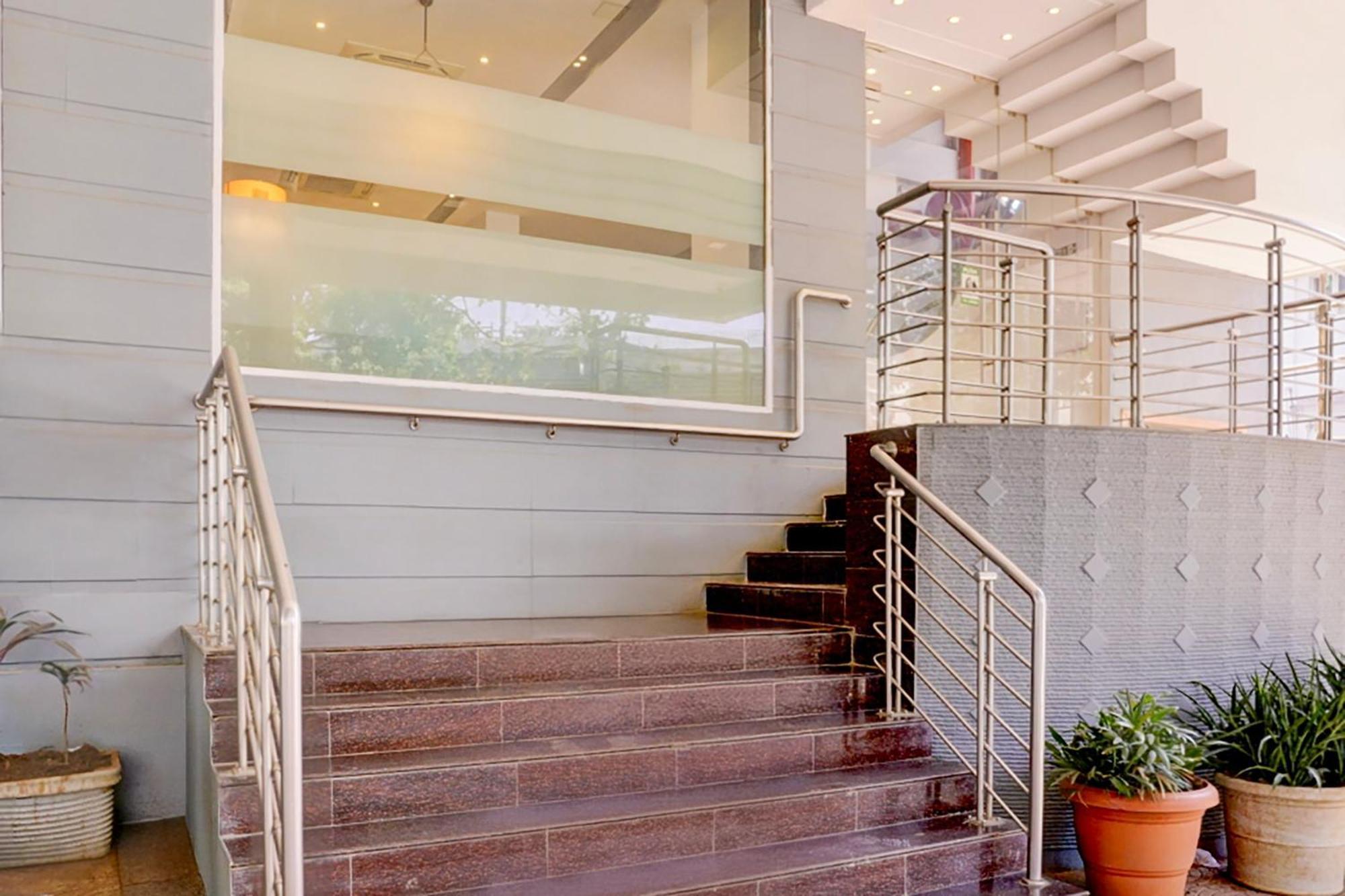 Super Townhouse Bombay Exhibition Centre Goregaon Ngoại thất bức ảnh