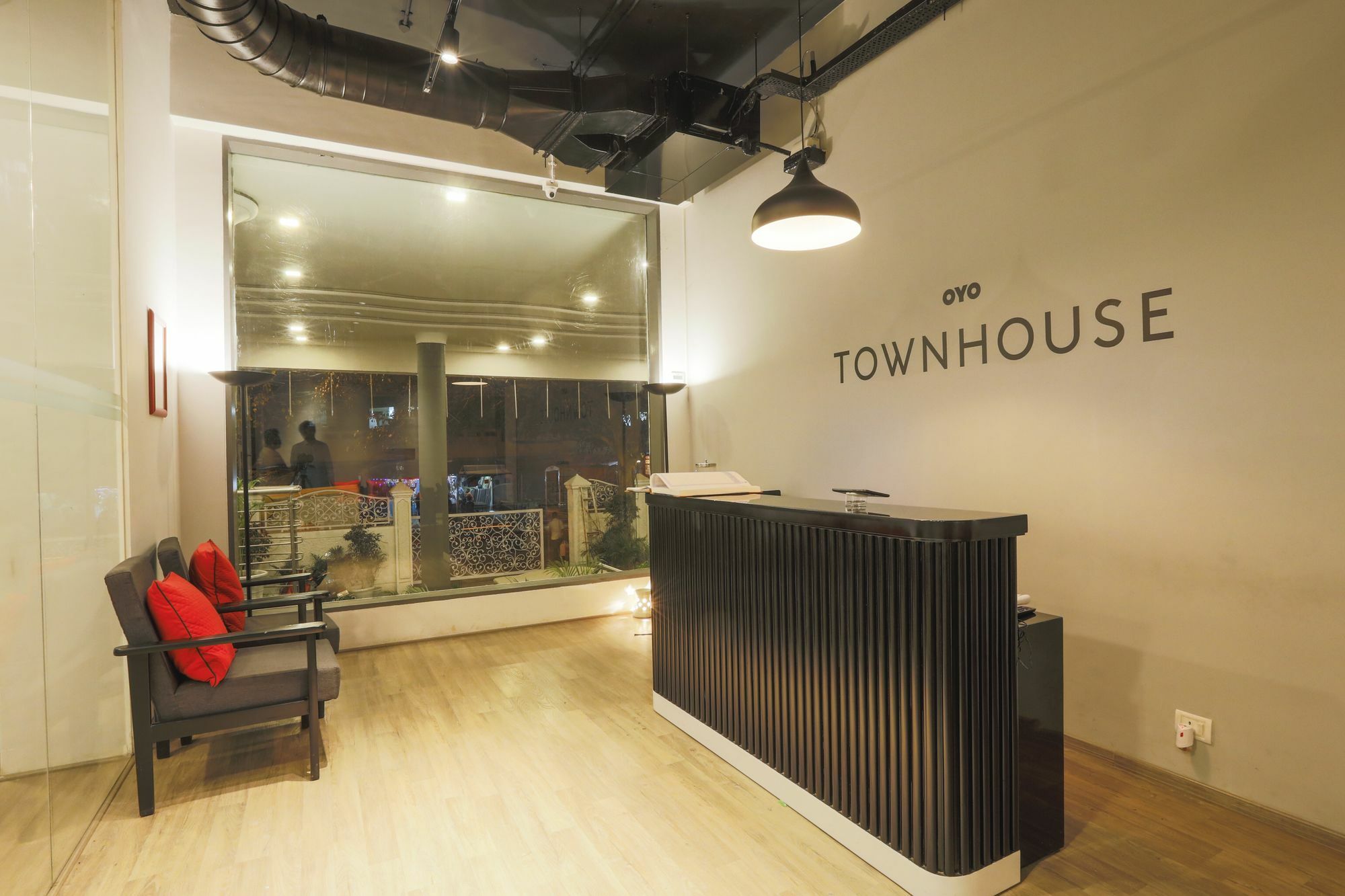 Super Townhouse Bombay Exhibition Centre Goregaon Ngoại thất bức ảnh