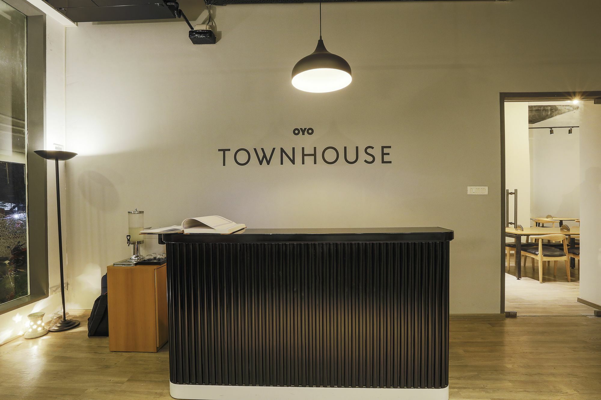 Super Townhouse Bombay Exhibition Centre Goregaon Ngoại thất bức ảnh